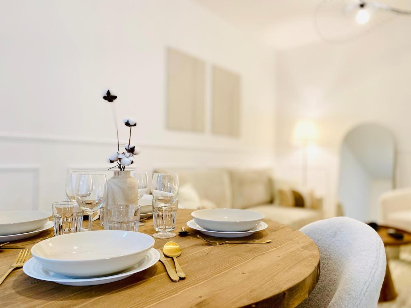 Le Subtil - Best Keys - Elegance & Confort - 2 Chambres Separees - Lit Queen Size - Smart Tv Netflix - Entre Gare & Centre Ville - A 1H De Paris - Wifi Fibre - Check-In Autonome Sens Zewnętrze zdjęcie
