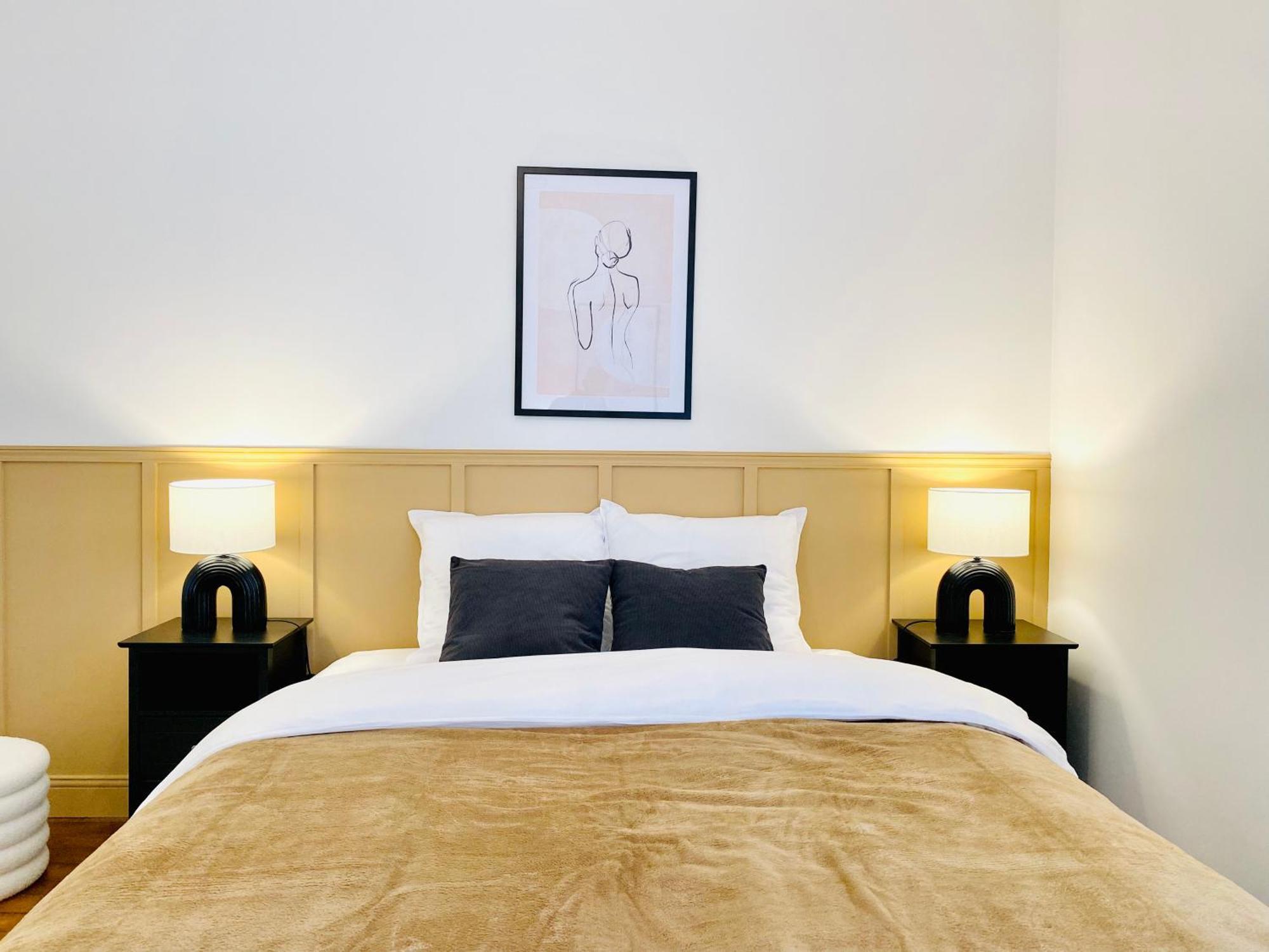 Le Subtil - Best Keys - Elegance & Confort - 2 Chambres Separees - Lit Queen Size - Smart Tv Netflix - Entre Gare & Centre Ville - A 1H De Paris - Wifi Fibre - Check-In Autonome Sens Zewnętrze zdjęcie