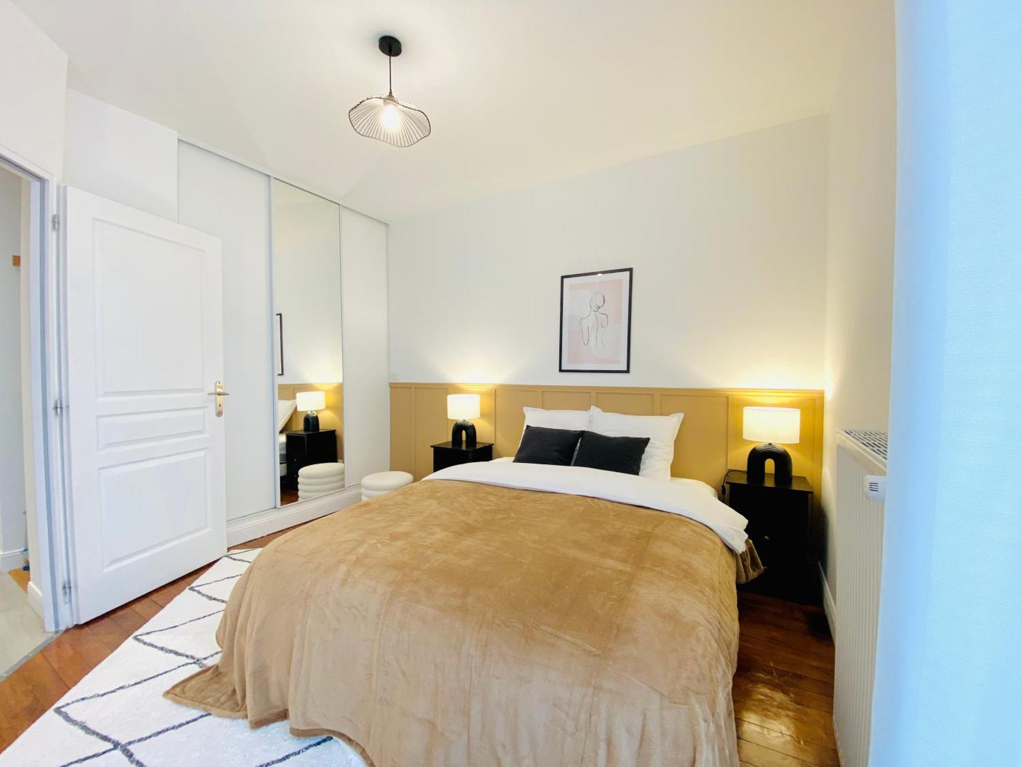 Le Subtil - Best Keys - Elegance & Confort - 2 Chambres Separees - Lit Queen Size - Smart Tv Netflix - Entre Gare & Centre Ville - A 1H De Paris - Wifi Fibre - Check-In Autonome Sens Zewnętrze zdjęcie